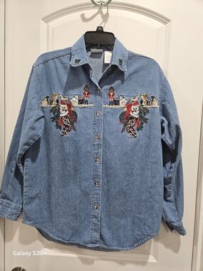 Bobbie Brooks Light Blue Denim Embroidered Button-Down Shirt